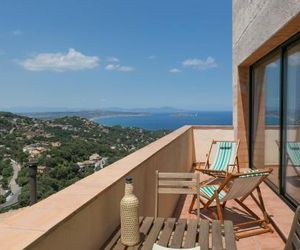 2 bedroom apartment in Begur center. Sea views, terrace and pool (Ref:H09) Begur Spain