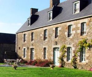 La Vieille Foulonnière : Chambres dhôtes & Permaculture Pontorson France