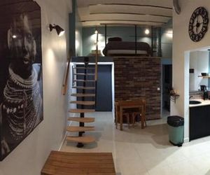 Studio côté cour Antibes France