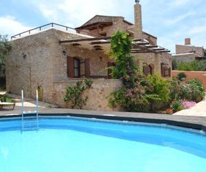 Drys Villas Platanias Greece