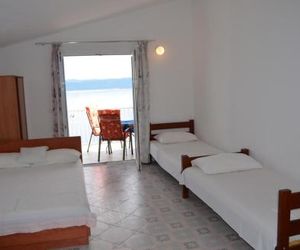 Studio Apartment in Pisak with Sea View, Balcony, Air Conditioning, Wi-Fi (90-3) Pisak Croatia