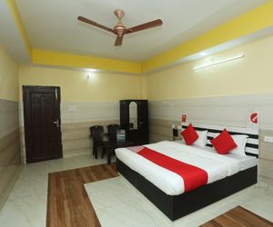 OYO 18817 Hotel Skyzone Madhuvan Brindaban India
