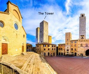 Torre Salvucci - XIIC Tower House on 11 floors w rooftop San Gimignano Italy