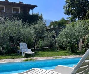 Casaunica- relax, nature, swimming pool, lake & mountains Colico Italy