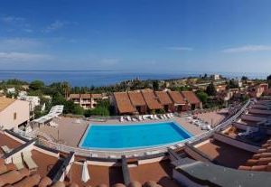 Cefalù Begonie House Cefalu Italy