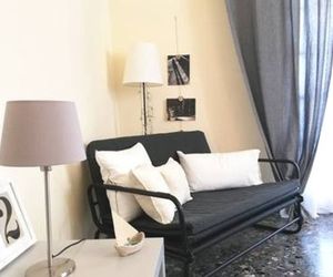 Sunny Serene Apartment Near Knossos Palace 2SUNNY SERENE APARTMENT NEAR KNOSSOS PALACE 2 Heraklion Greece