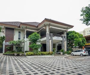 Putri Utari Guest House Batu Indonesia