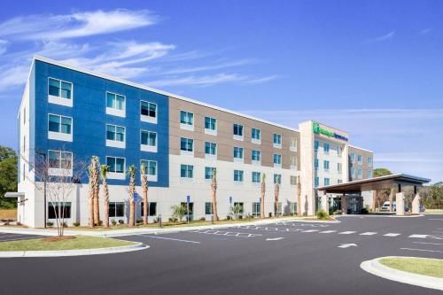 Photo of Holiday Inn Express & Suites Niceville - Eglin Area, an IHG Hotel