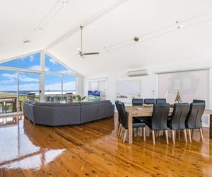 Saltys - Newly Renovated Port Fairy Australia