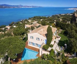 VILLA WITH MAGIC VIEW OF BAY OF SAINT TROPEZ St. Tropez France