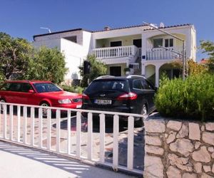 Apartments Bresina Nova Poljana Croatia