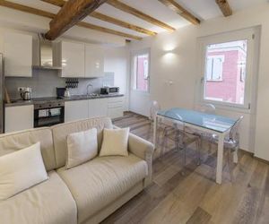 Realkasa Canonica Apartment Bologna Italy