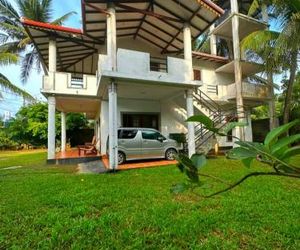 Royal beach villa Unawatuna Sri Lanka