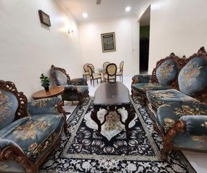 Redzuan Homestay (Muslim Friendly) Bandar Maharani Malaysia