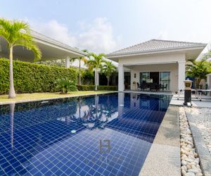 Private Pool Villa With 3 Bedrooms L67 Hua Hin Thailand