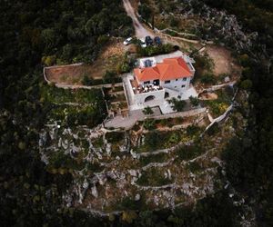 GIKAS HILL STONE HOUSE Kardhamili Greece