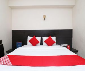 OYO 28457 Hotel Shera Raipur India