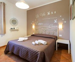 Holiday home Localita Canini Salve Italy