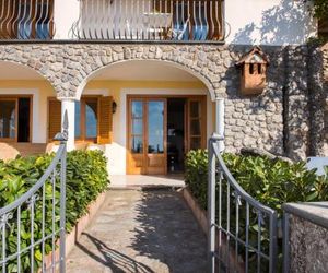 Villa Savina - Elegant Family Villa Overlooks Amalfi Coast - Positano Italy