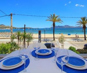 FAMILY SEAFRONT APT FANTASTIC SEAVIEW Port de Pollenca Spain