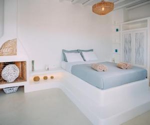 Mykonos Supreme Comfort Suites Kalafati Greece