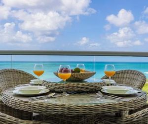 Azure Beach Residences Palm Beach Aruba