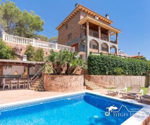 Charming Villa Del Cel, peaceful location, private pool and A/C Olivella Spain
