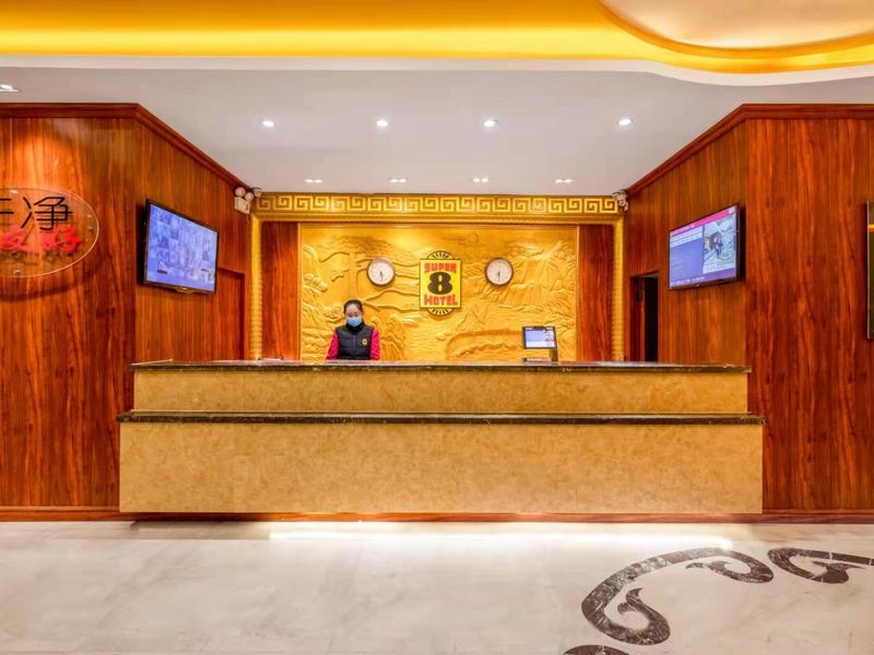 Hotel Photo 3