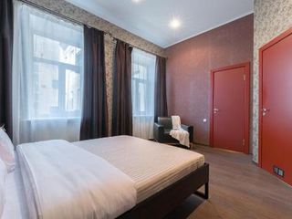Большая 3-комн. кв. с балконом на Мойке 30
