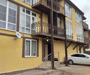 Квартира в Сочи посуточно 500 м от моря. Кудепста. Khosta Russia