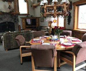 Sonnenhof Lakewood Manor Bed and Breakfast. Estes Park United States