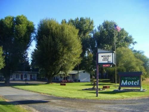 Photo of The Willows Motel