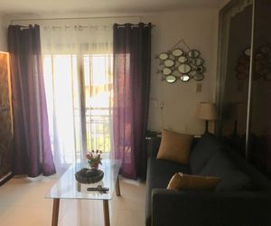 RP-APARTMENT. Comfy 1BR condo 5 mins from airport Lapu-Lapu Philippines