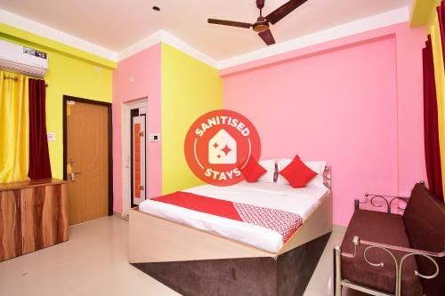OYO 16609 Trinayani Guest House