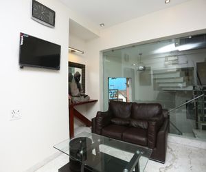 Capital O 30175 The Luxotica Gurgaon India