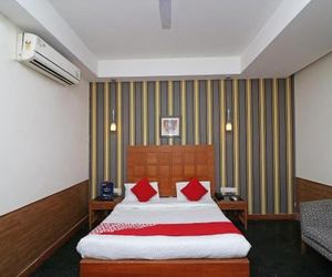 OYO 421 One Hotel Ghaziabad India