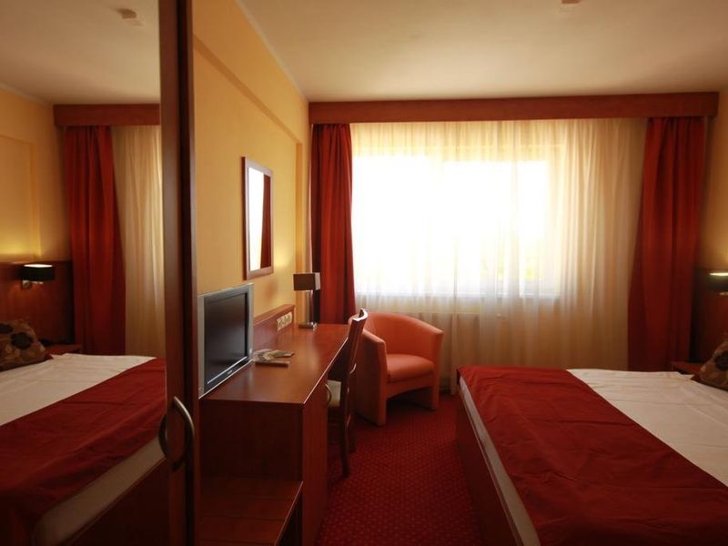 Hotel Photo 7