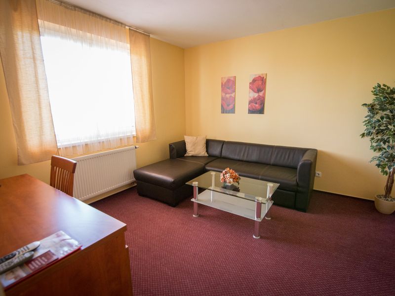 Hotel Photo 8