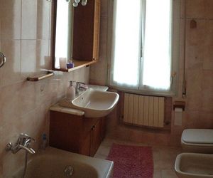 Ampio appartamento centrale Sanremo Italy