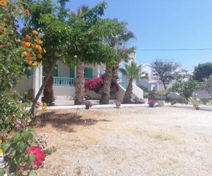 New Kamari Beach House with Balcony and Garden Kamari Greece