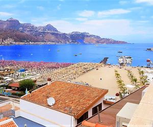 Janeta Panoramic Loft Giardini-Naxos Italy