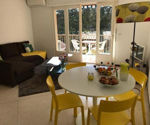 Apartment Appartement t2 climatisé proche du centre-ville 1 Cavalaire-sur-Mer France