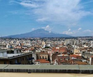 il panorama sullEtna Catania Italy