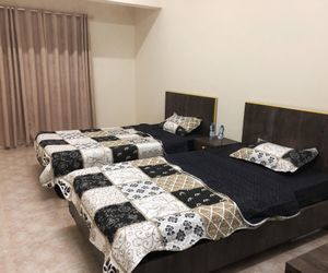 Spacious 2 bedrooms Apartment near grand Mall Hayy as Saruj Oman