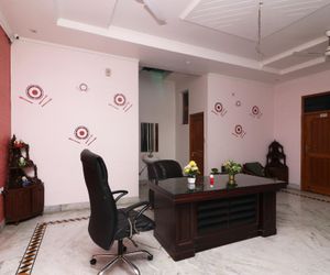 OYO 9008 Hotel JMD Inn Chinhat India