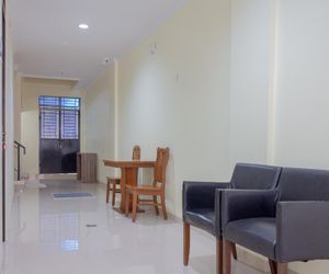 OYO 303 JO Cengkareng Syariah Tangerang Indonesia