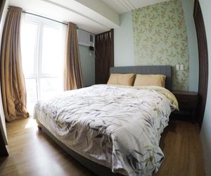 (1012)New Cozy Unit w/ Wifi & Netflix at Abreeza Davao Philippines