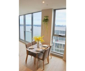 Near Sydney Olympic Park 2BR Waterview Apartment Ryde Australia
