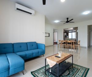 Homestay Putrajaya | swimming pool |WiFi near PICC Putrajaya Malaysia