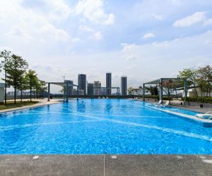 Encorp Strand Residence at Kota Damansara Damansara Perdana Malaysia